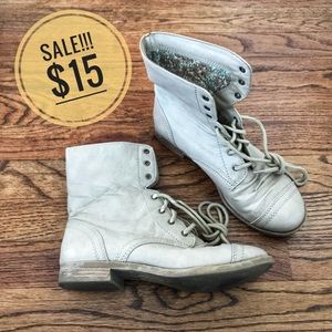 Brash tan boots Size 6.5